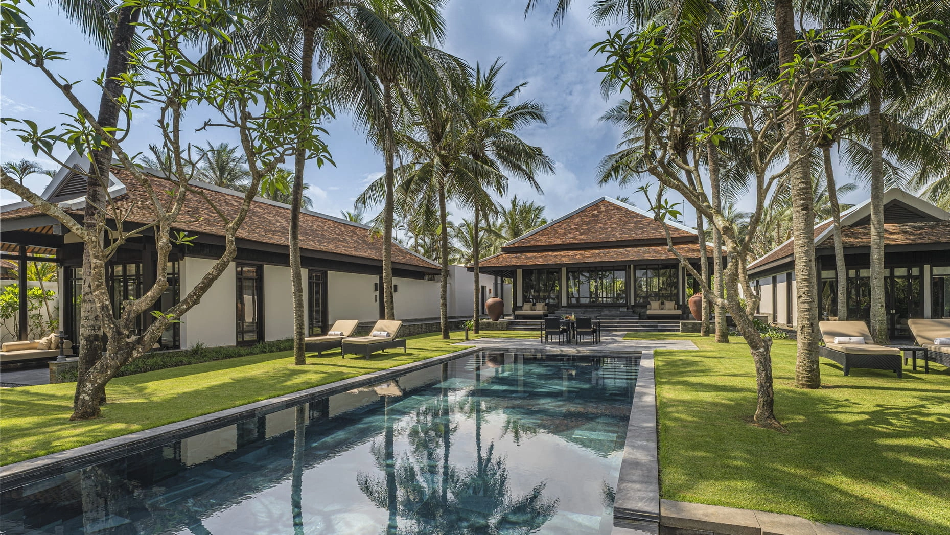 Four Seasons Nam Hai